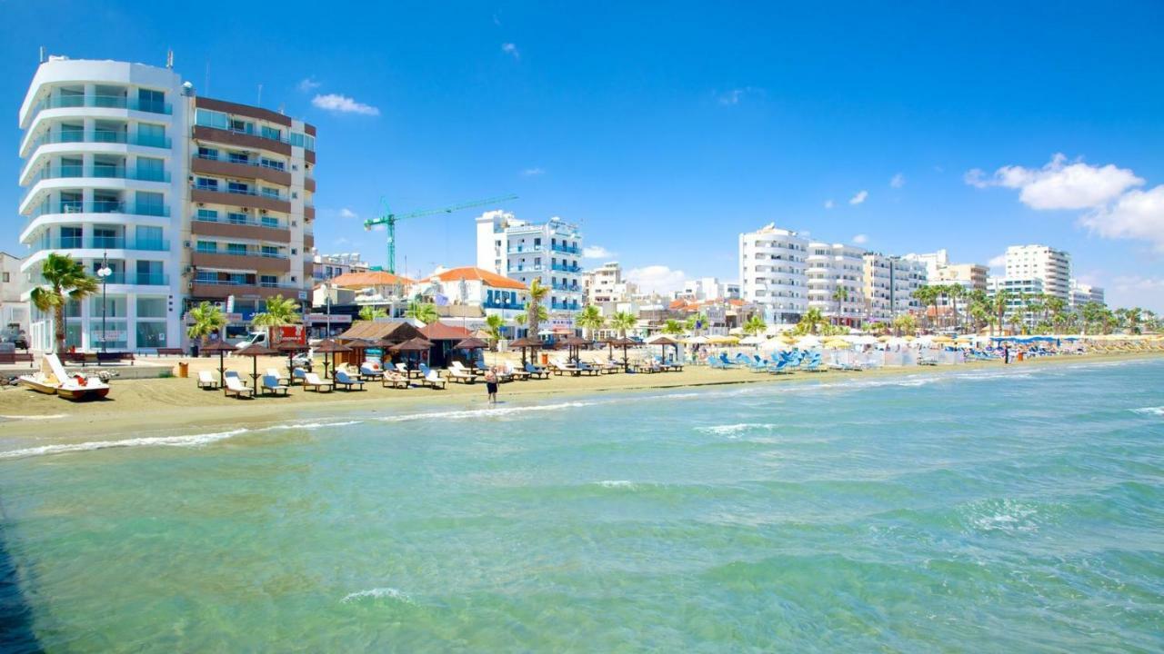 Dezo Luxury Town Apartment لارنكا المظهر الخارجي الصورة